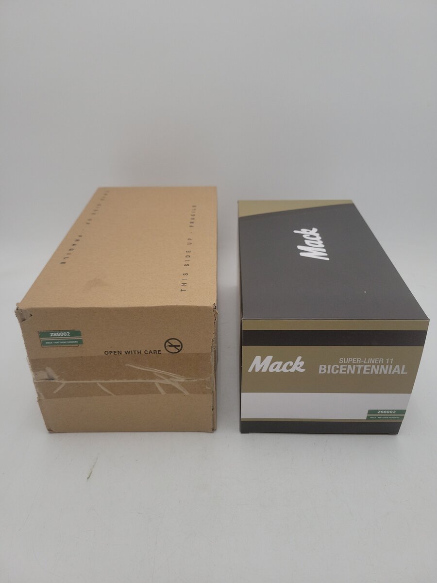 Drake Z88002 1:50 Scale Mack Matthew Flinders Bicentennial Super Liner11 Tractor LN/Box