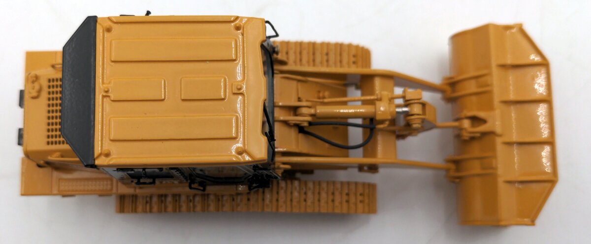 CCM 121 1:48 Scale BRASS CAT 953C Track Loader NIB