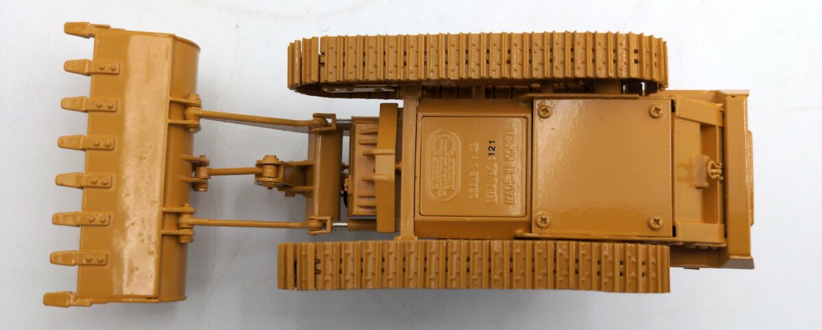 CCM 121 1:48 Scale BRASS CAT 953C Track Loader NIB