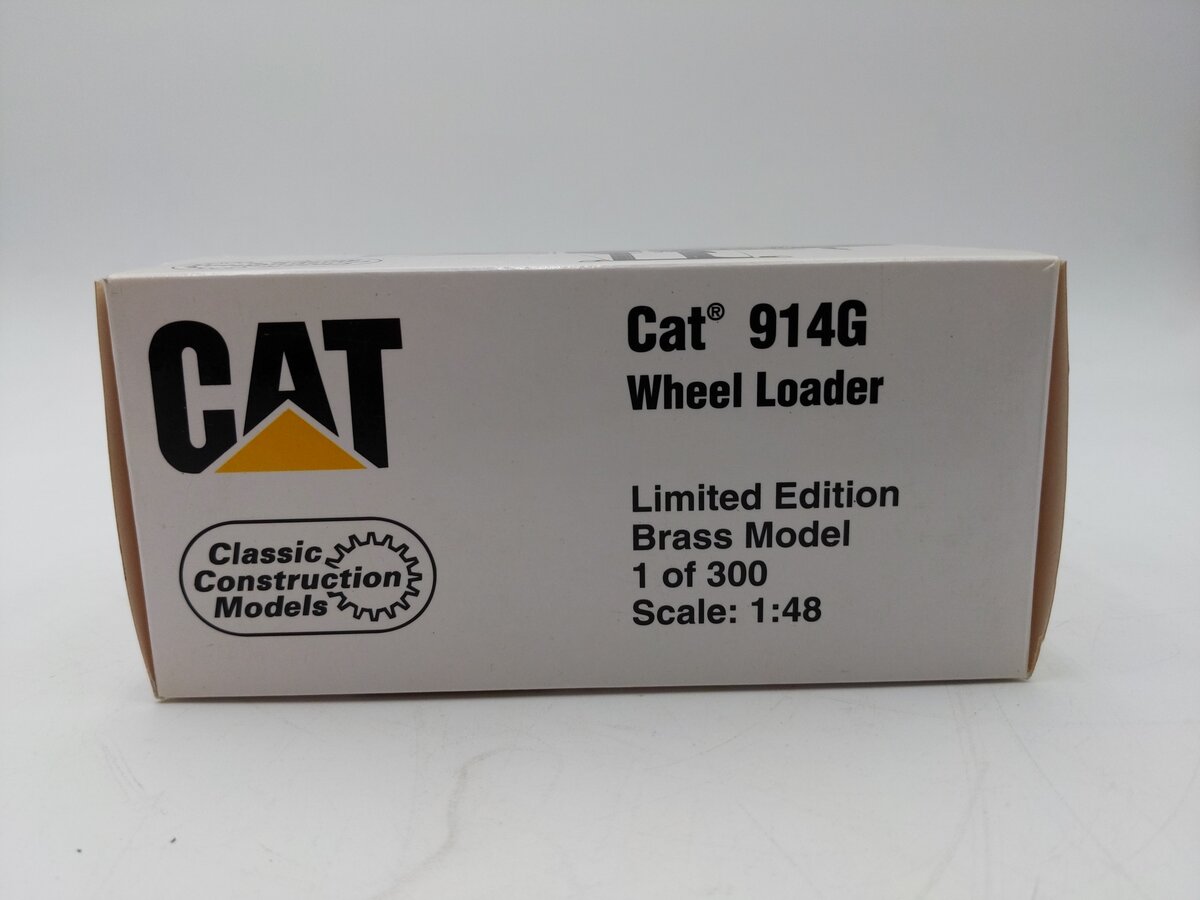 CCM 914G 1:48 Scale Diecast CAT Wheel Loader NIB