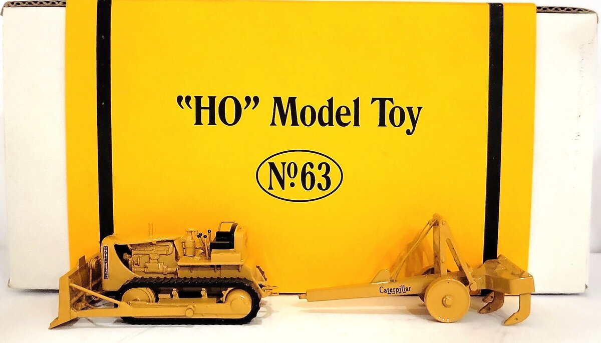CCM D7 1:87 Scale Brass Caterpillar Dozer w/ Pull Behind Ripper LN/Box