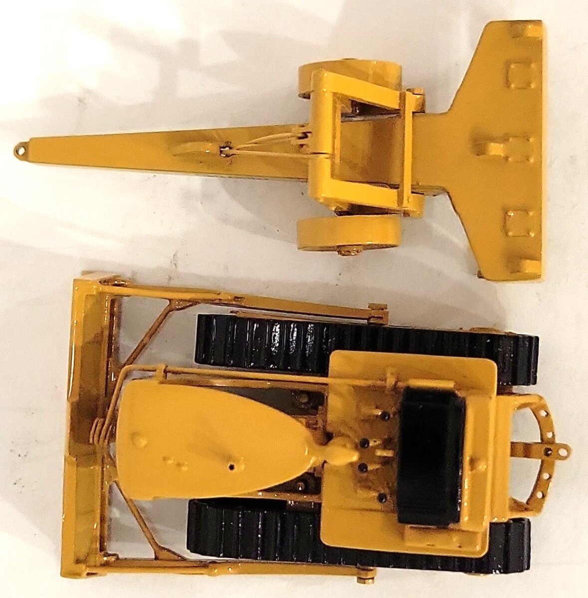 CCM D7 1:87 Scale Brass Caterpillar Dozer w/ Pull Behind Ripper LN/Box