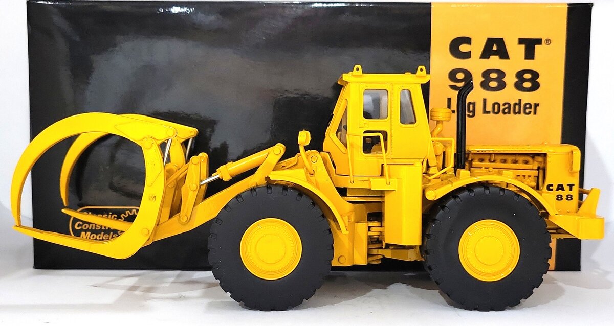 Classic Construction Models 1:48 Die Cast CAT 988 Log Loader w/ Log Forks LN/Box