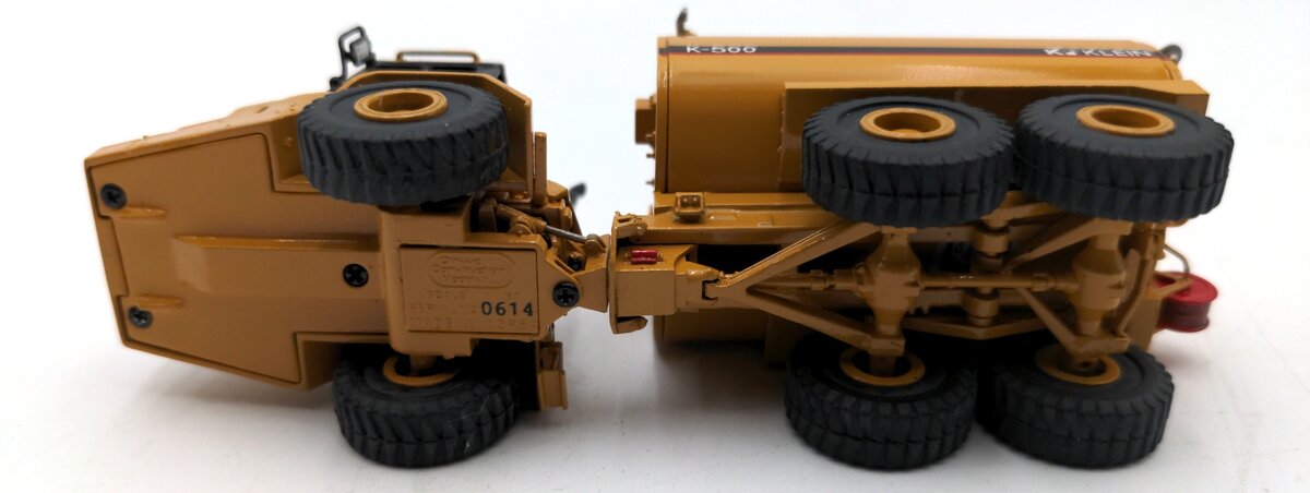 CCM BRASS 1:87 CAT D250E II Articulated Truck NIB