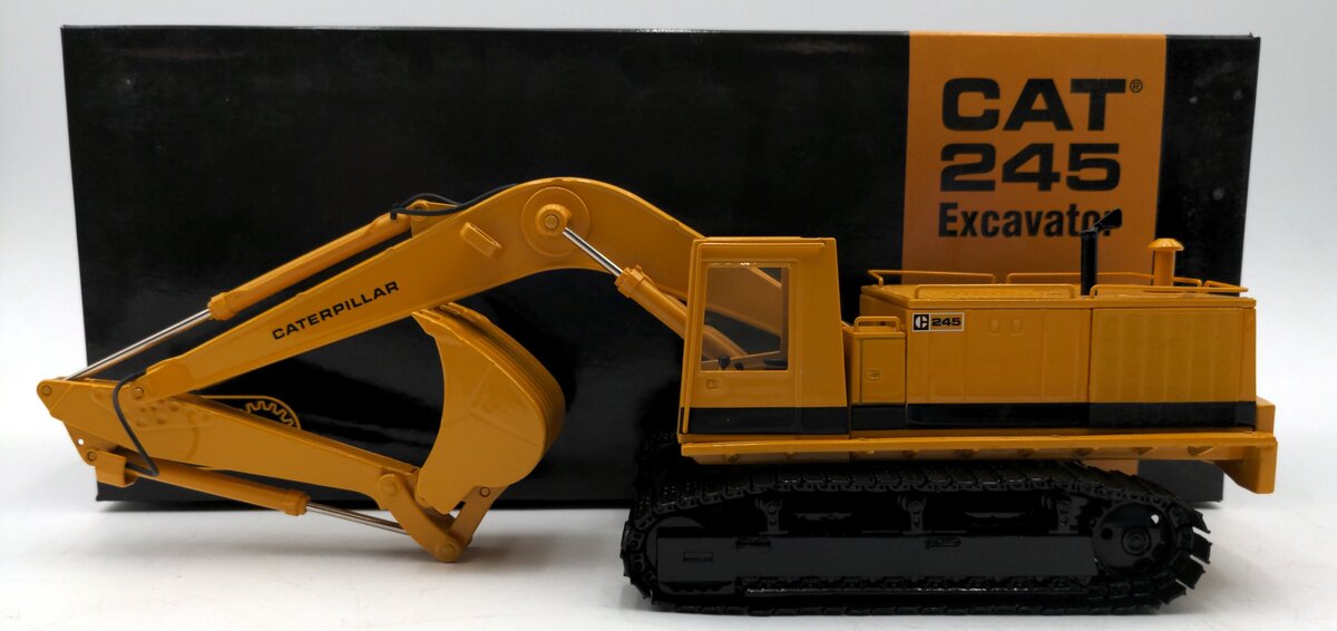 CCM 1:48 Scale Diecast Caterpillar 245 Hydraulic Diecast Excavator NIB