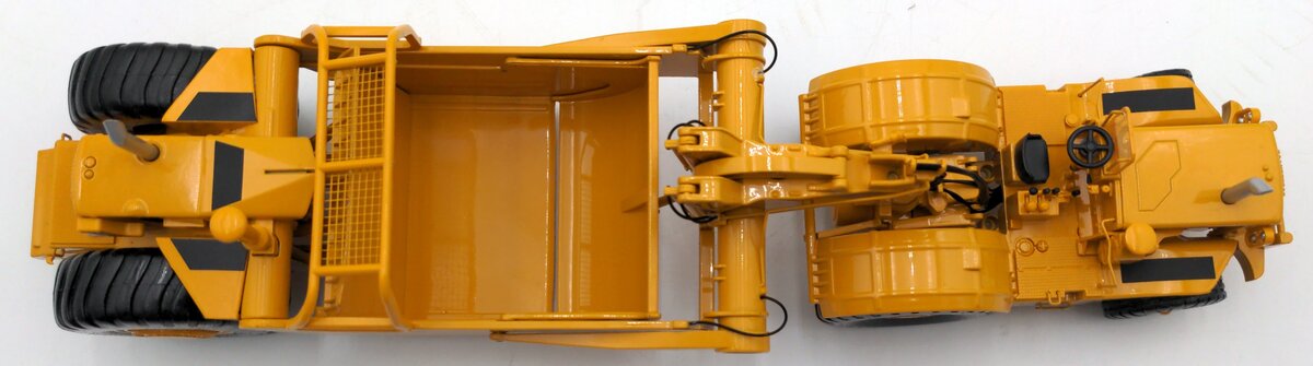 CCM 666 1:48 Scale Diecast Caterpillar Cat Wheel Tractor Scraper NIB