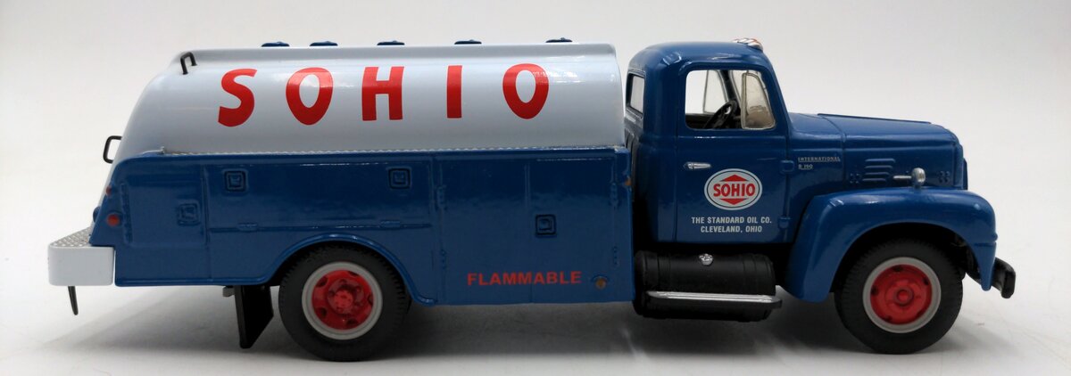 First Gear 19-1464 1:34 Scale Diecast Sohio International 2 Axle Gas Truck NIB