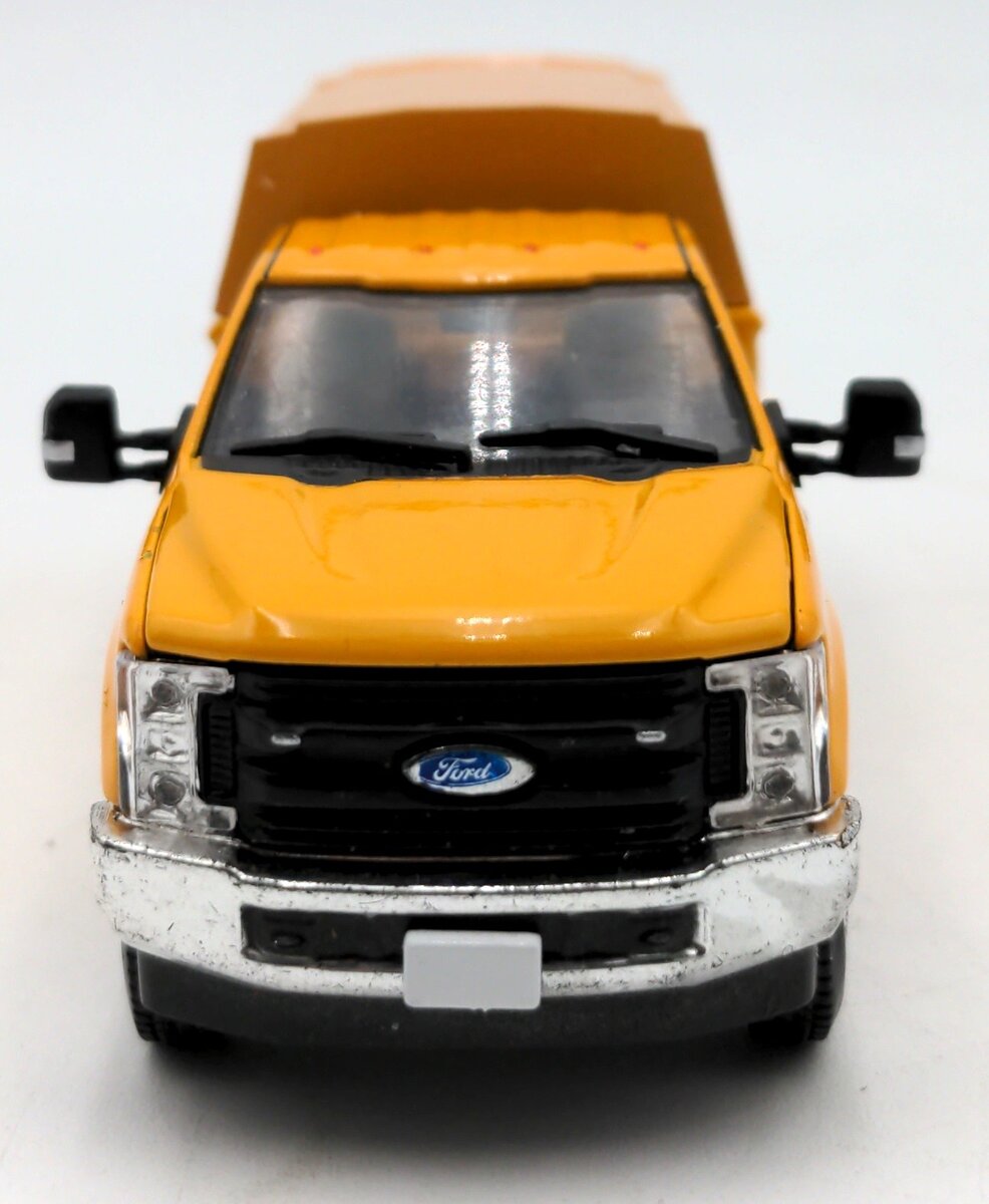 Tonkin 1:50 Scale Diecast Ford F250 w/ Bed Cover NIB