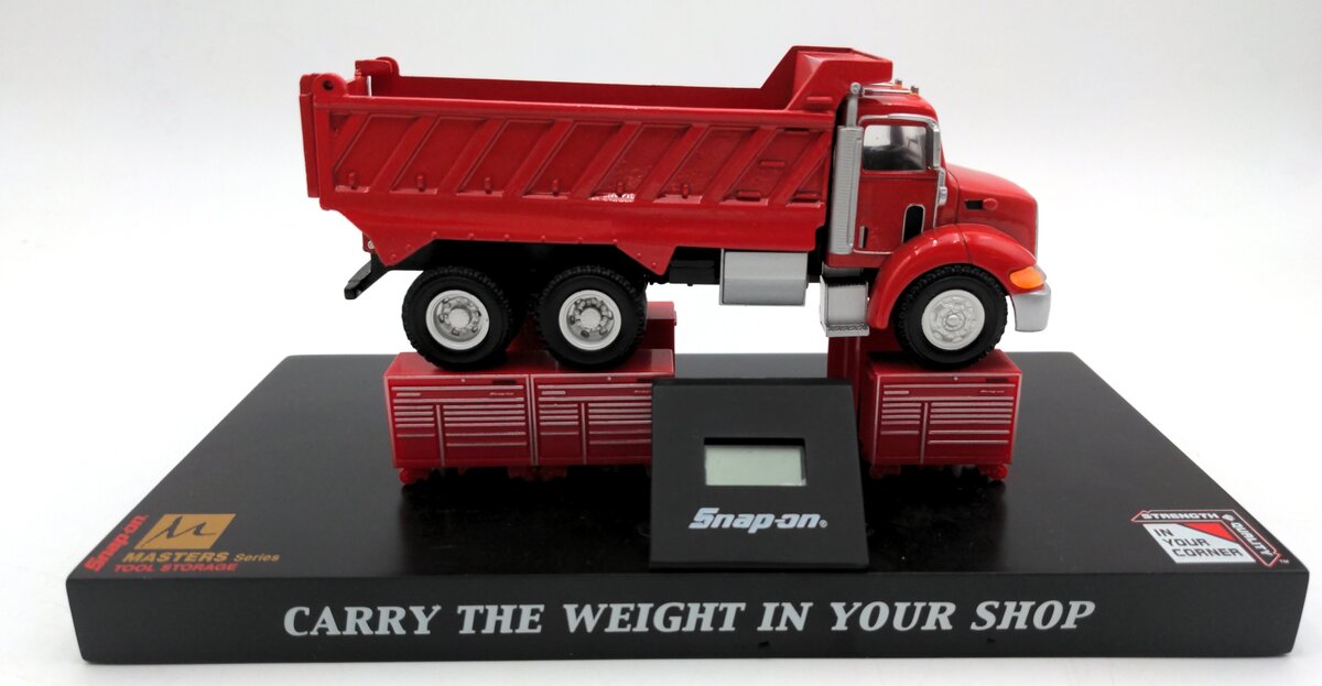 Crown Premiums 2007 1:50 Diecast Truck on Masters Series Storage Unit Desk Clock NIB