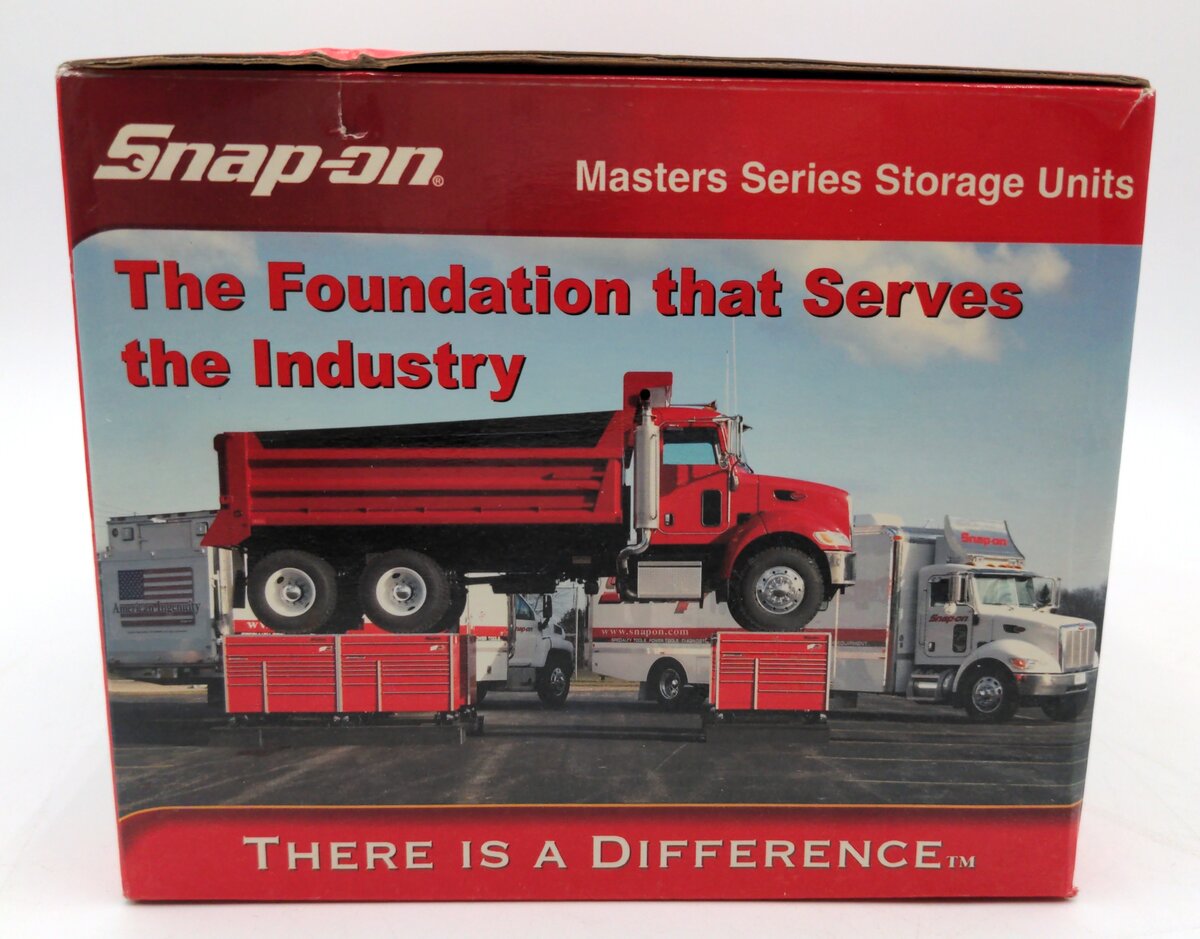 Crown Premiums 2007 1:50 Diecast Truck on Masters Series Storage Unit Desk Clock NIB