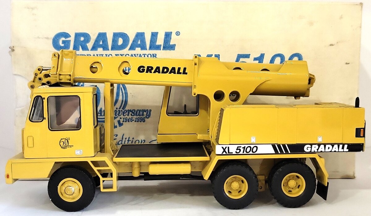 Gradall XL5100 1:50 Hydraulic Excavator Limited Edition Replica in Yellow LN/Box