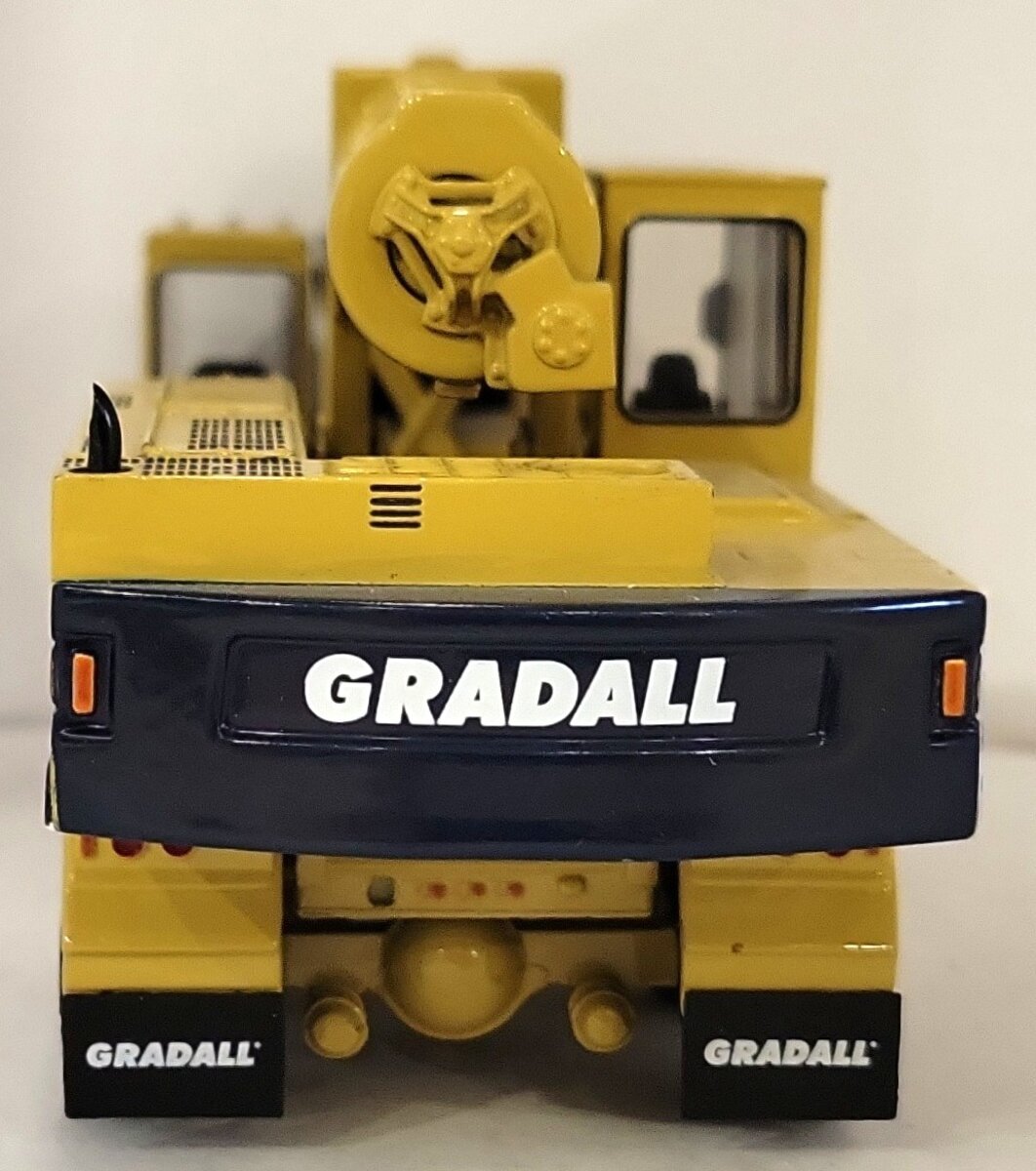 Gradall XL5100 1:50 Hydraulic Excavator Limited Edition Replica in Yellow LN/Box