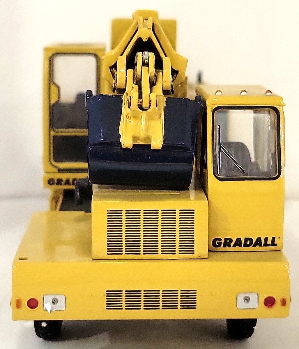 Gradall XL5100 1:50 Hydraulic Excavator Limited Edition Replica in Yellow LN/Box