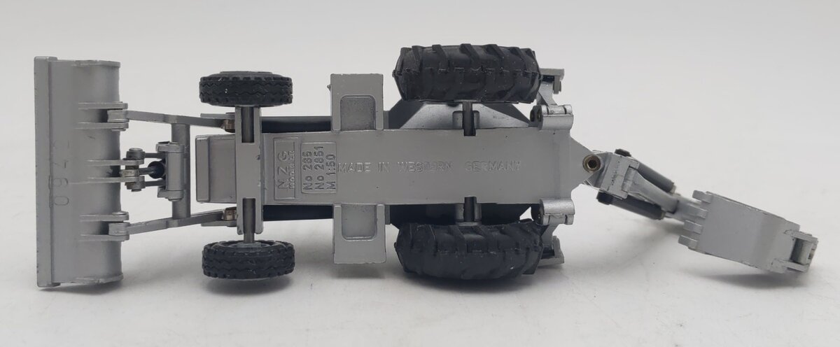NZG 285 1:50 Silver Caterpillar 416 Backhoe Loader EX