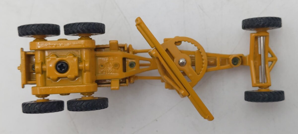 Norscot 55173 1:87 Caterpillar(R) 12 Diesel Motor Grader