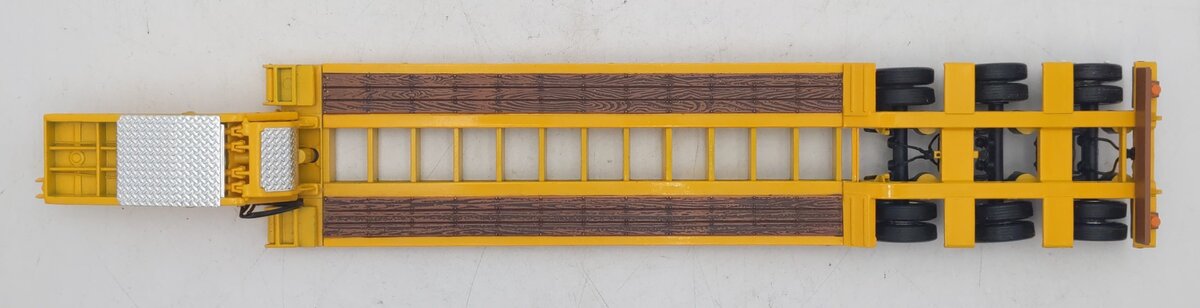 First Gear 1:50 Yellow Talbert Tri-Axle Lowboy Trailer EX