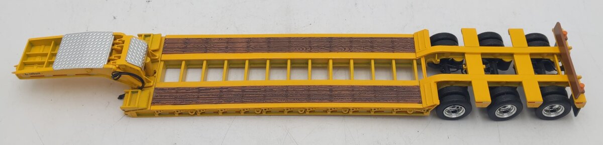 First Gear 1:50 Yellow Talbert Tri-Axle Lowboy Trailer EX