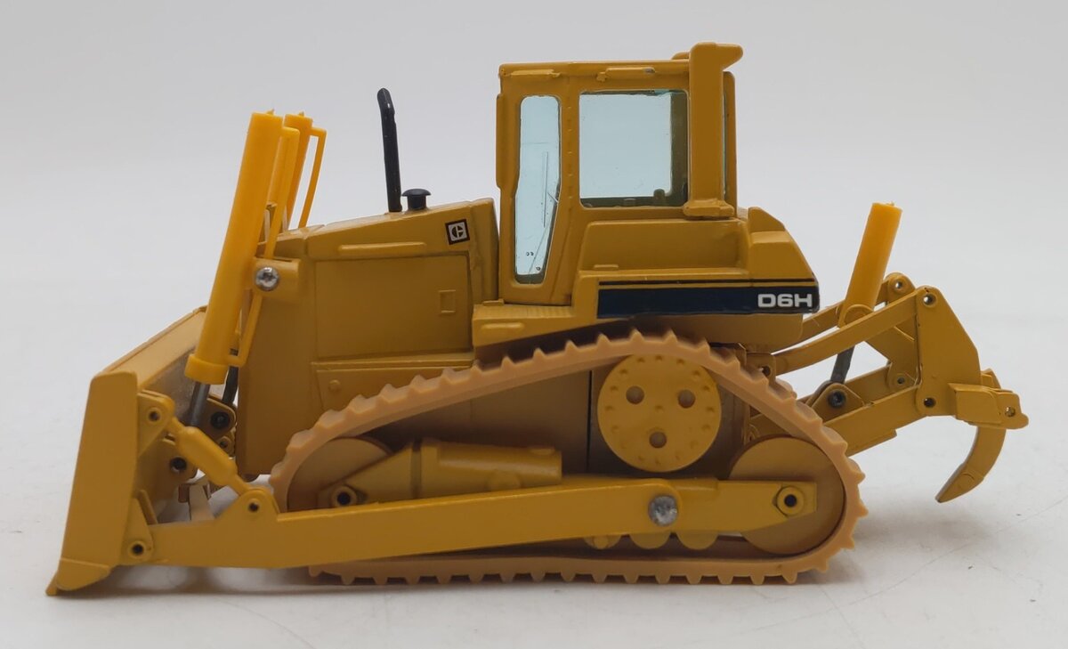 Conrad 2851 1:50 Scale Diecast Caterpillar D6H Track-Type Tractor With Ripper EX/Box