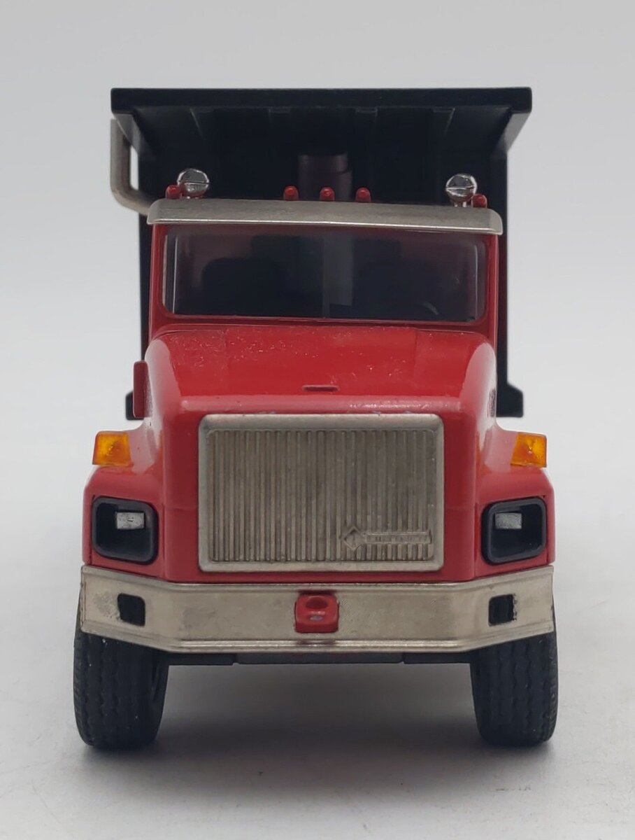 Conrad 1:50 Die-Cast Dunn International 5600 Dump Truck LN