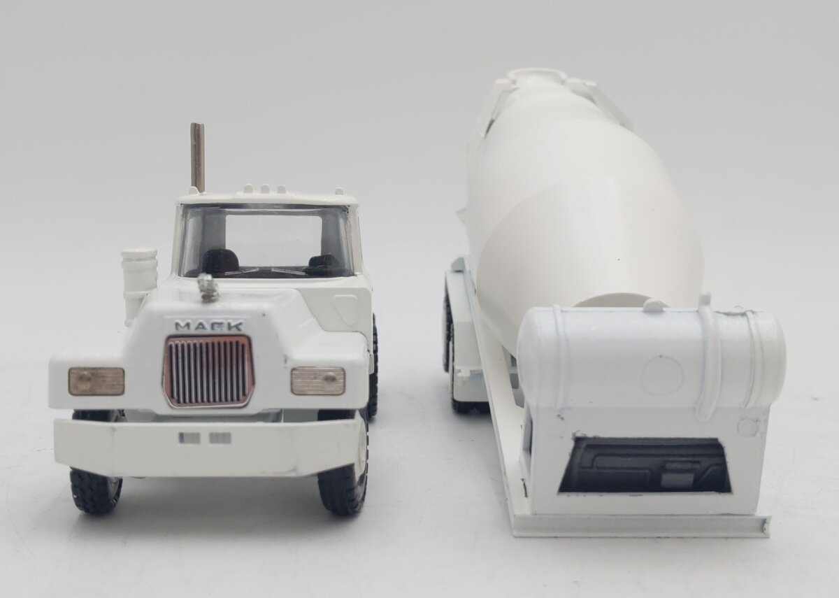 Conrad 1:50 Die-Cast Mack Truck with Cement Mixer Trailer