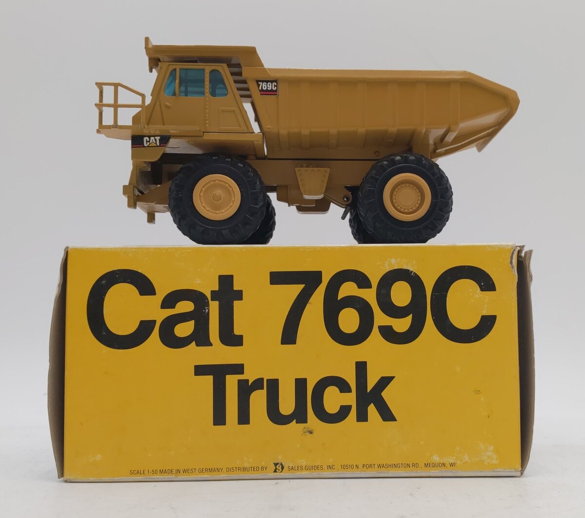 NZG 222 1:50 769C Caterpillar Dump Truck EX/Box