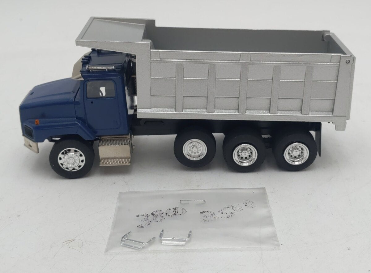 Conrad 1:50 Die-Cast Blue International Dump Truck EX