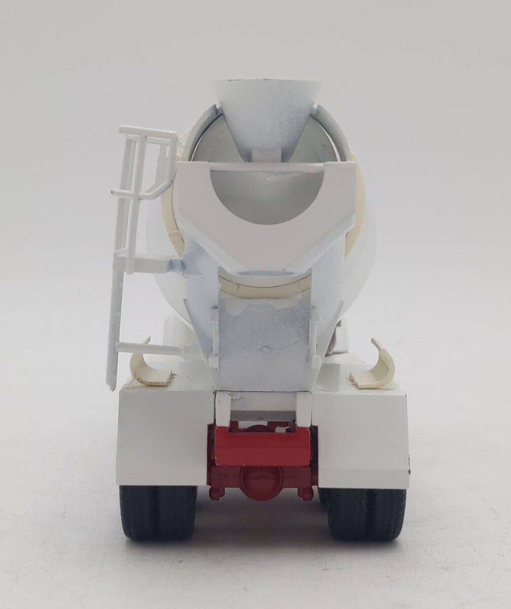 Conrad 1:50 Die-Cast International 5600 Mixer Truck VG