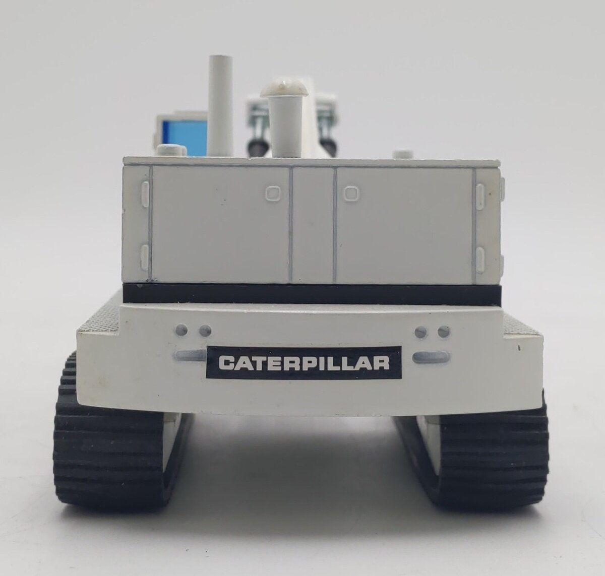 NZG 160 1:50 Caterpillar 245 Hydraulic Excavator - White EX/Box