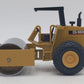 NZG 402 1:50 Caterpillar CS-583C Vibratory Soil Compactor EX/Box