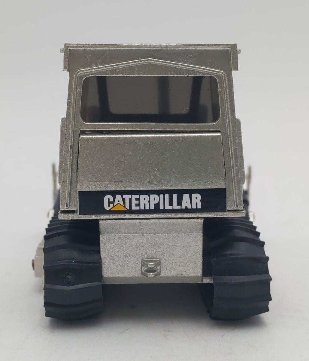 NZG 205 1:50 Scale NZG 35th Anniversary Caterpillar D4E Dozer LN