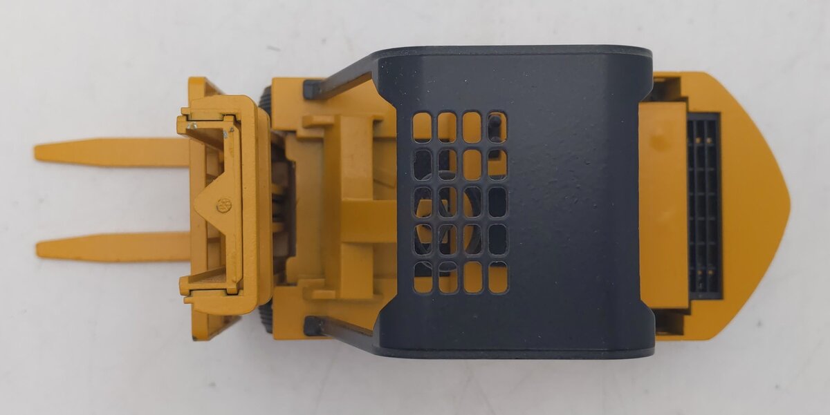 NZG 182 1:25 Caterpillar V80E Fork Lift Truck EX/Box