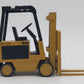 NZG 225 1:50 Caterpillar M50B Lift Truck VG/Box