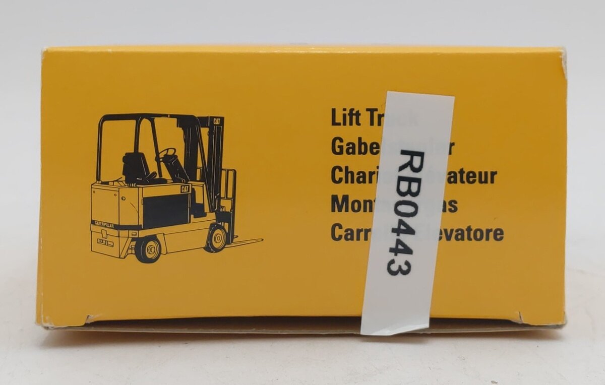 NZG 225 1:50 Caterpillar M50B Lift Truck VG/Box
