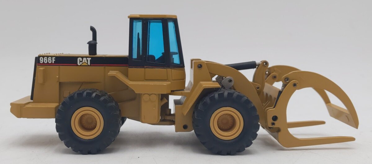 NZG 376 1:50 Scale Diecast Caterpillar 966F Log Loader EX/Box
