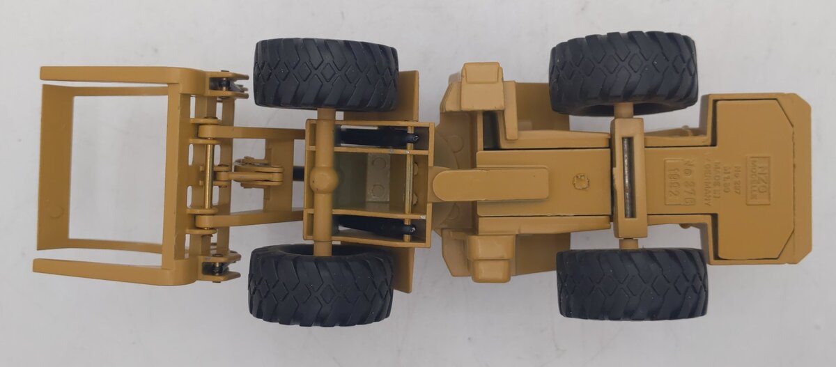 NZG 376 1:50 Scale Diecast Caterpillar 966F Log Loader EX/Box