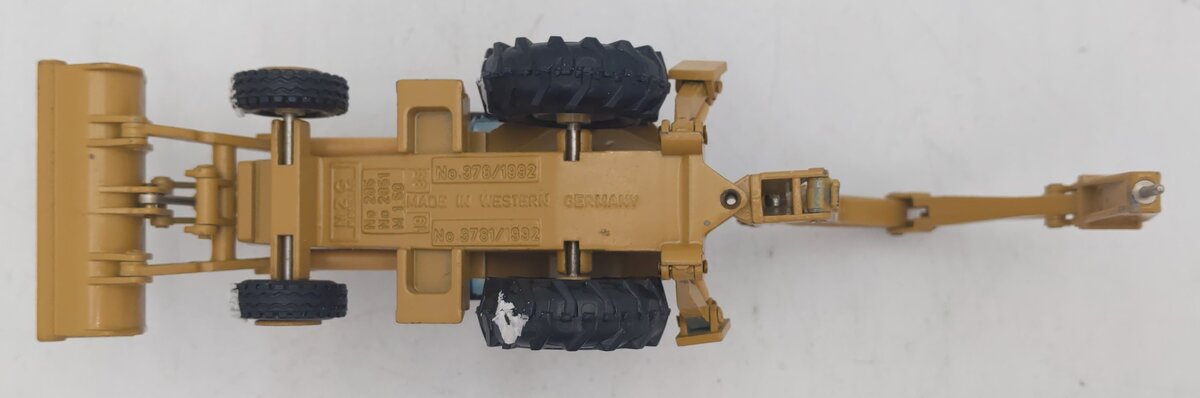 NZG 378 1:50 Caterpillar 416 Backhoe Loader w/Hydraulic Hammer EX/Box