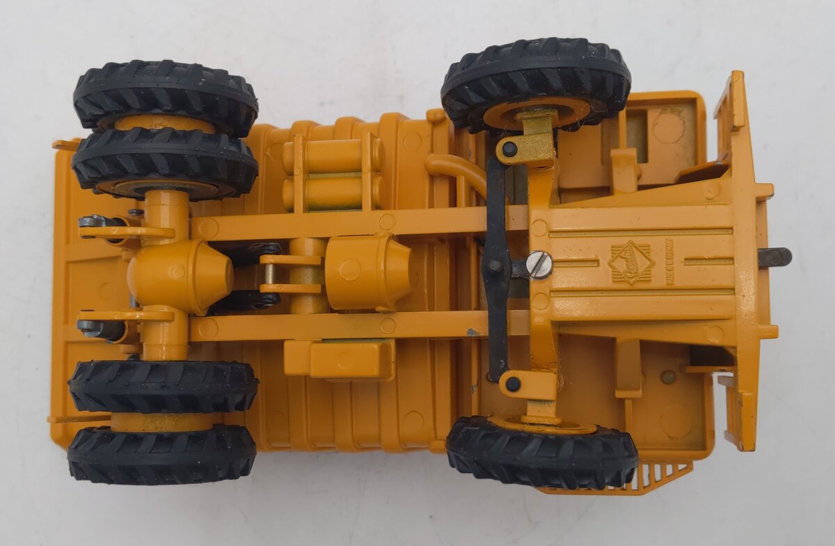Gescha 276 1:50 Die-Cast Caterpillar 769 Off Highway Dump Truck EX/Box