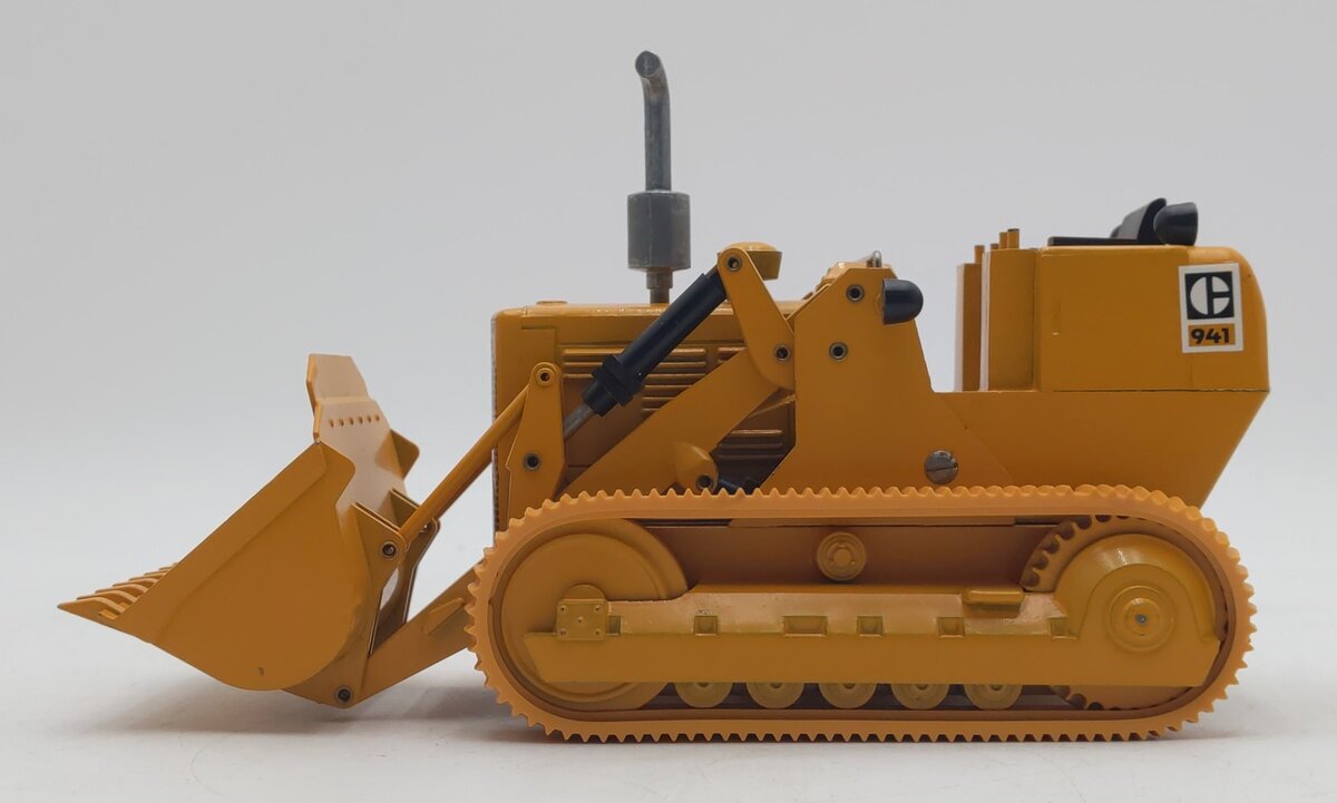 NZG 108 1:24 Caterpillar 941 Track Loader EX/Box