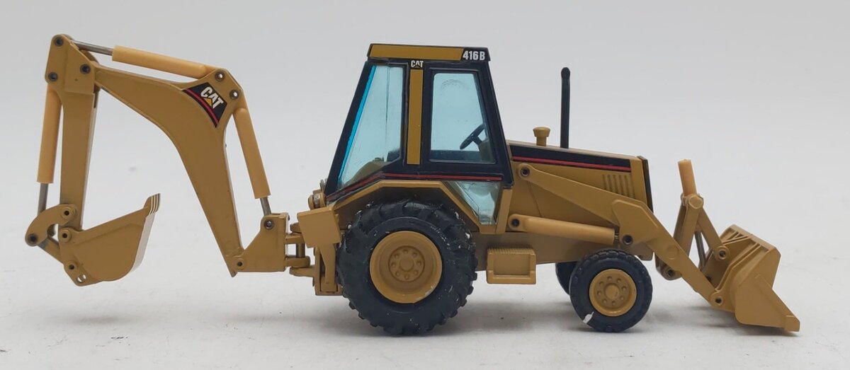 NZG 2852 1:50 Caterpillar 416B Backhoe Loader EX/Box