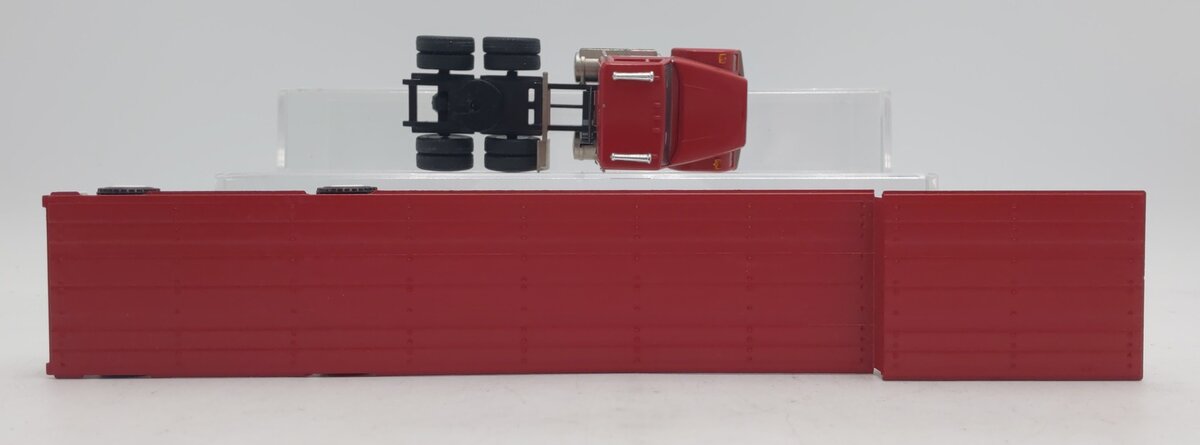 Conrad 1:50 Die-Cast Freightliner Tractor w/ Step Deck Trailer VG