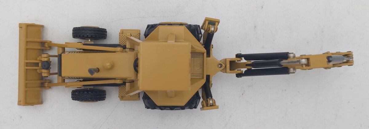 NZG 3782 1:50 Die-Cast Caterpillar 416 Backhoe Loader w/ Hydraulic Hammer LN/Box