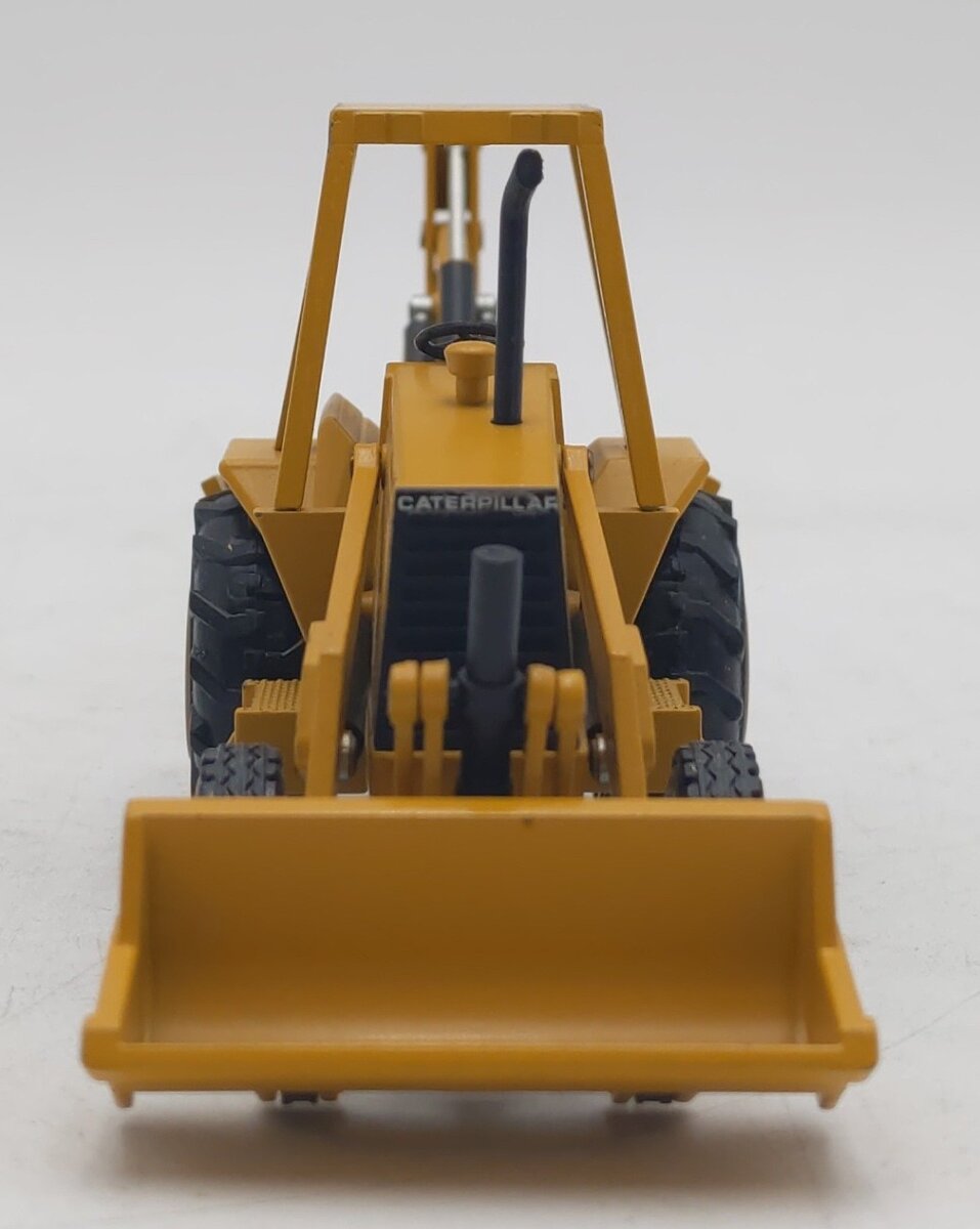 NZG 285 1:50 Caterpillar 416 Backhoe Loader EX/Box
