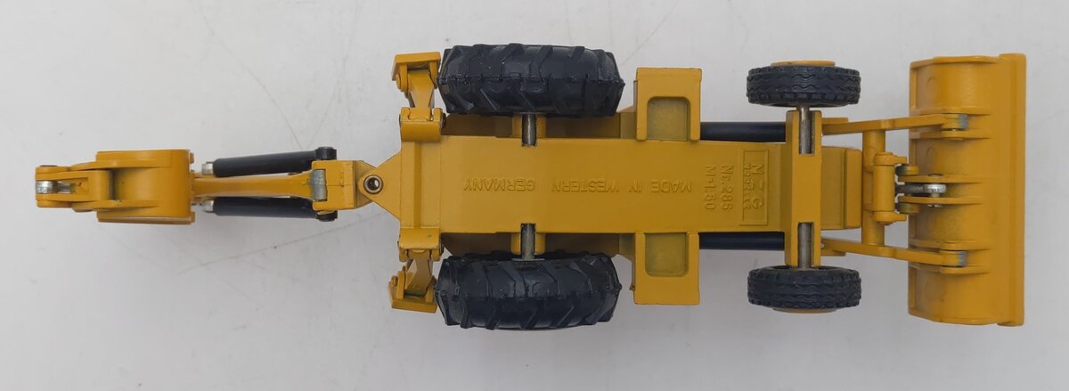 NZG 285 1:50 Caterpillar 416 Backhoe Loader EX/Box