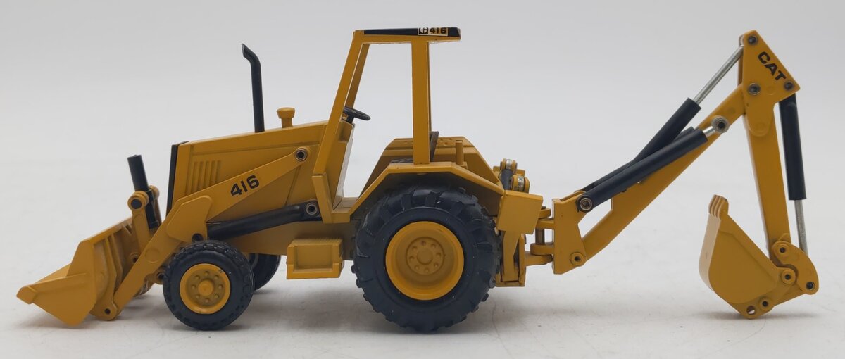 NZG 285 1:50 Caterpillar 416 Backhoe Loader EX/Box
