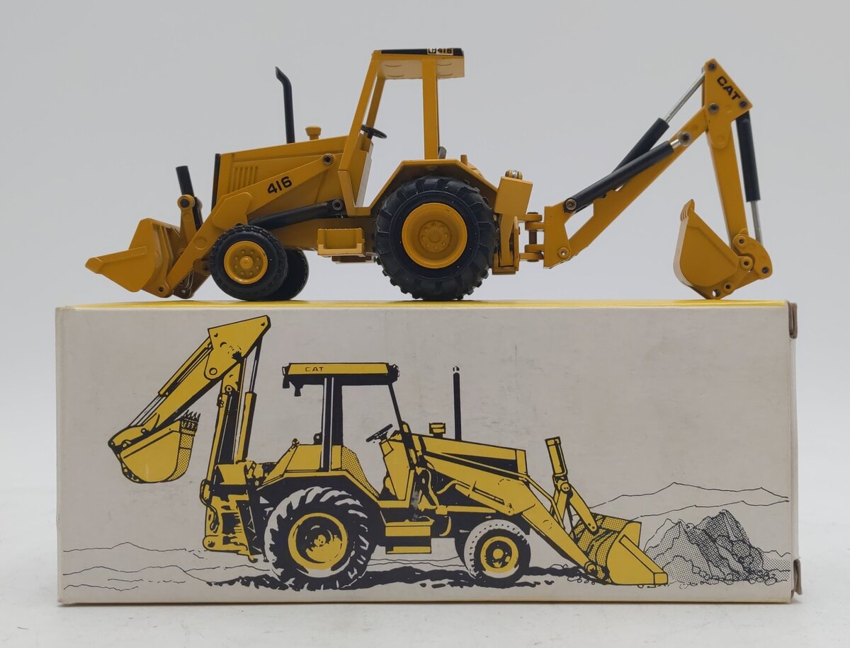 NZG 285 1:50 Caterpillar 416 Backhoe Loader EX/Box