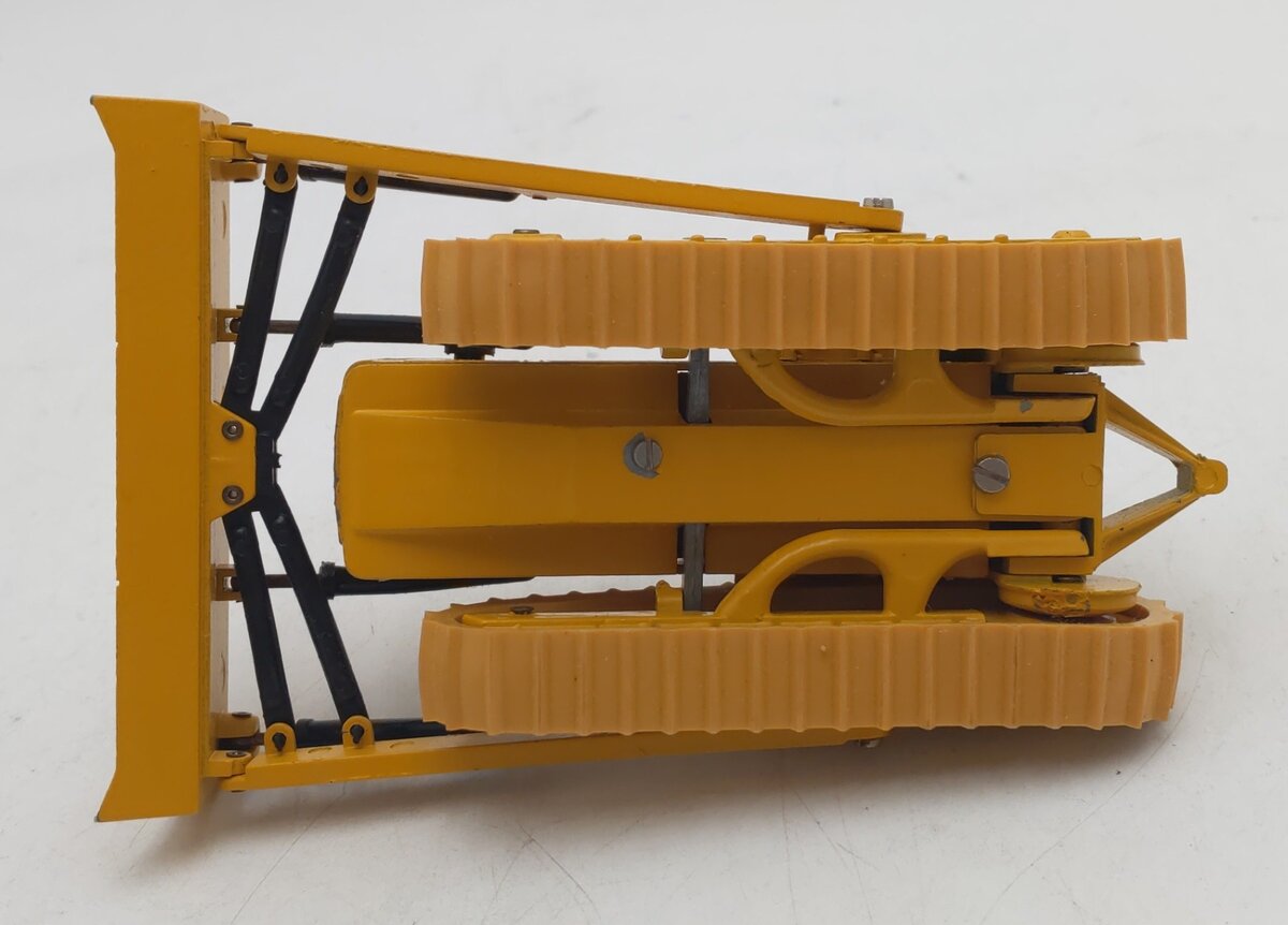 Conrad 2870 1:50 Die-Cast Cat D9G Bulldozer VG/Box