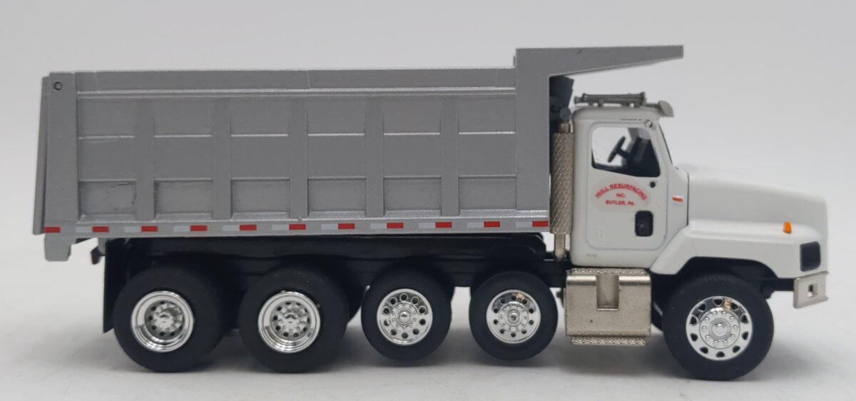 Conrad 1:50 Die-Cast White International Dump Truck EX