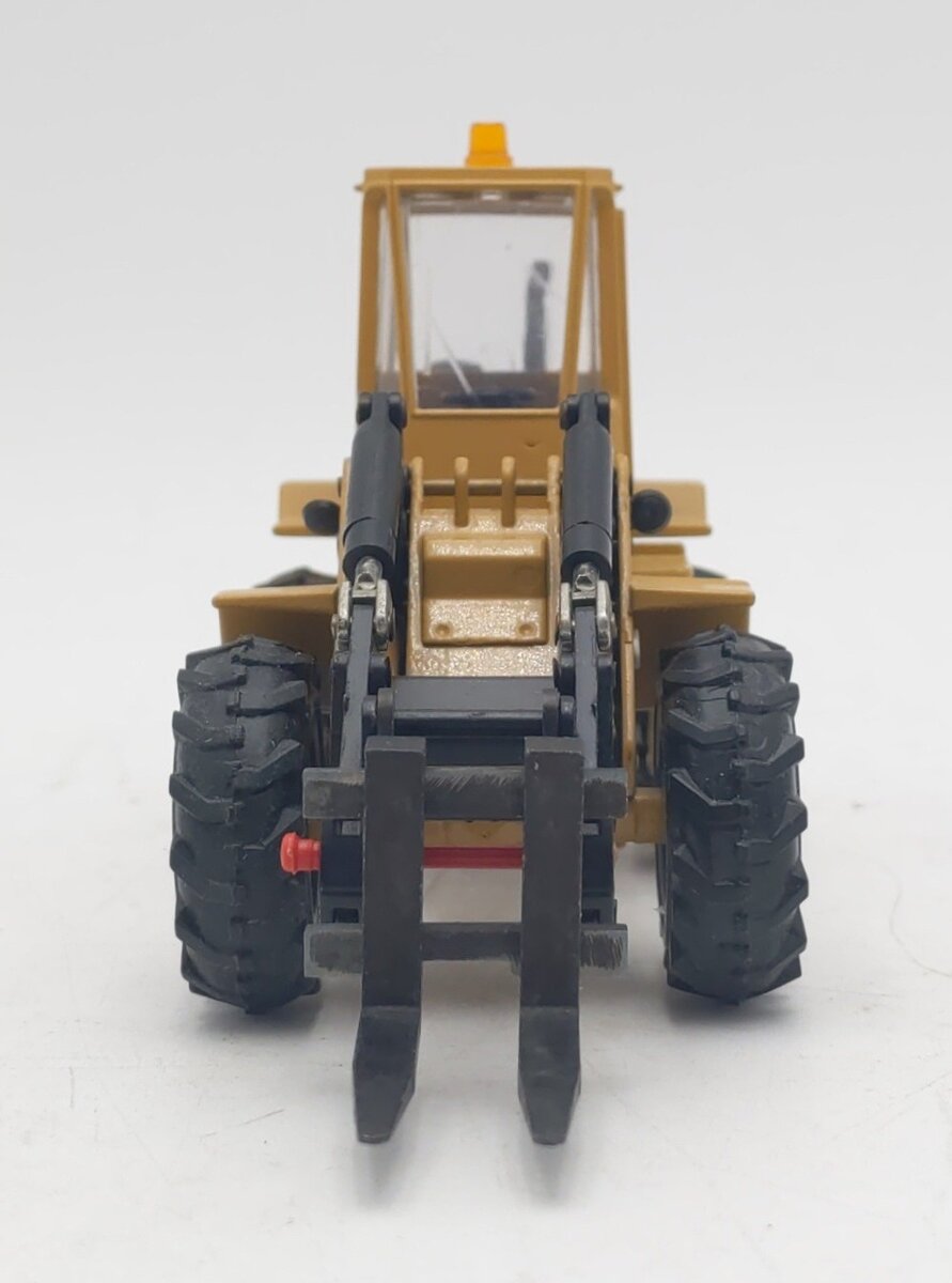 Conrad 1:50 Die-Cast Caterpillar IT28 Wheel Loader EX