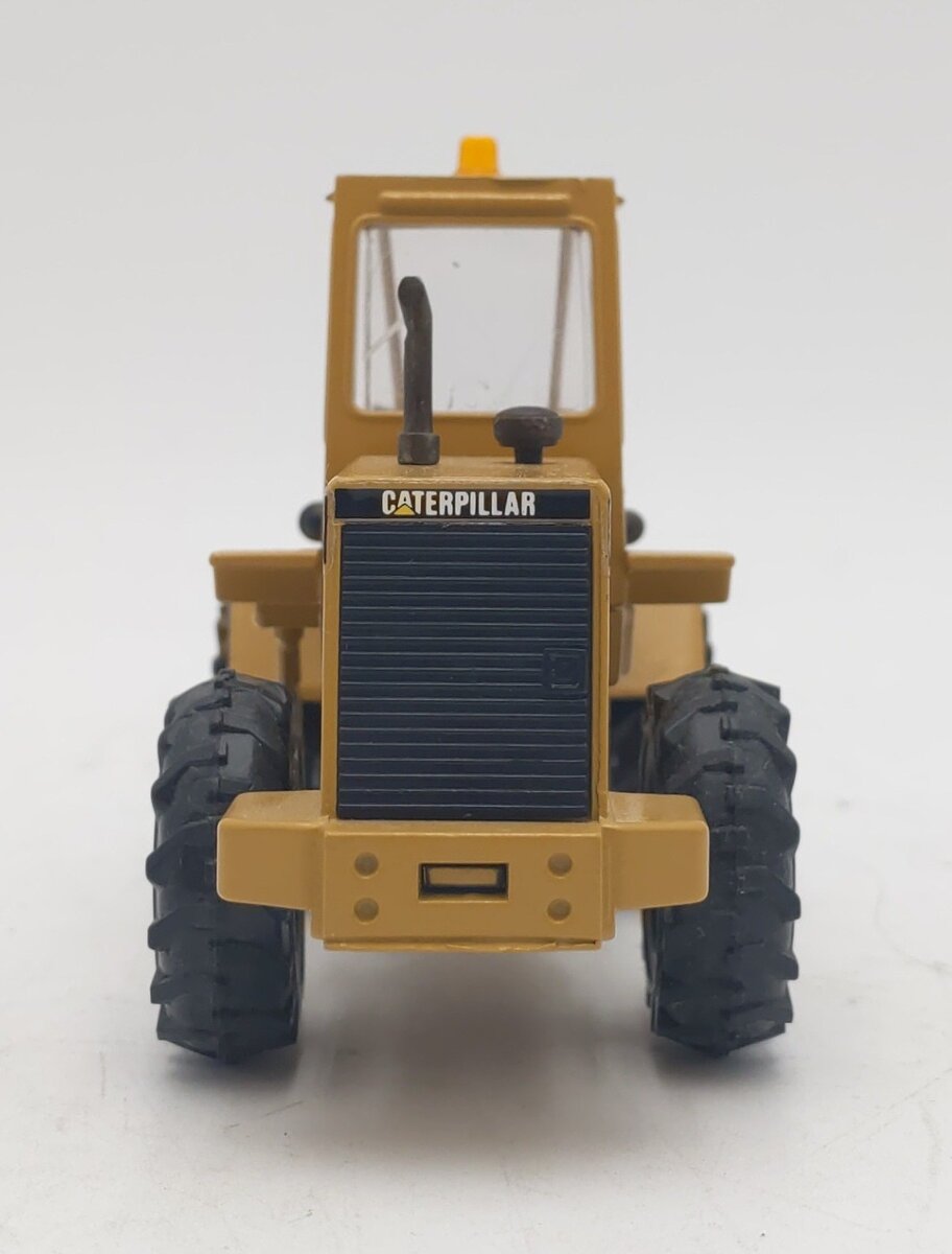 Conrad 1:50 Die-Cast Caterpillar IT28 Wheel Loader EX