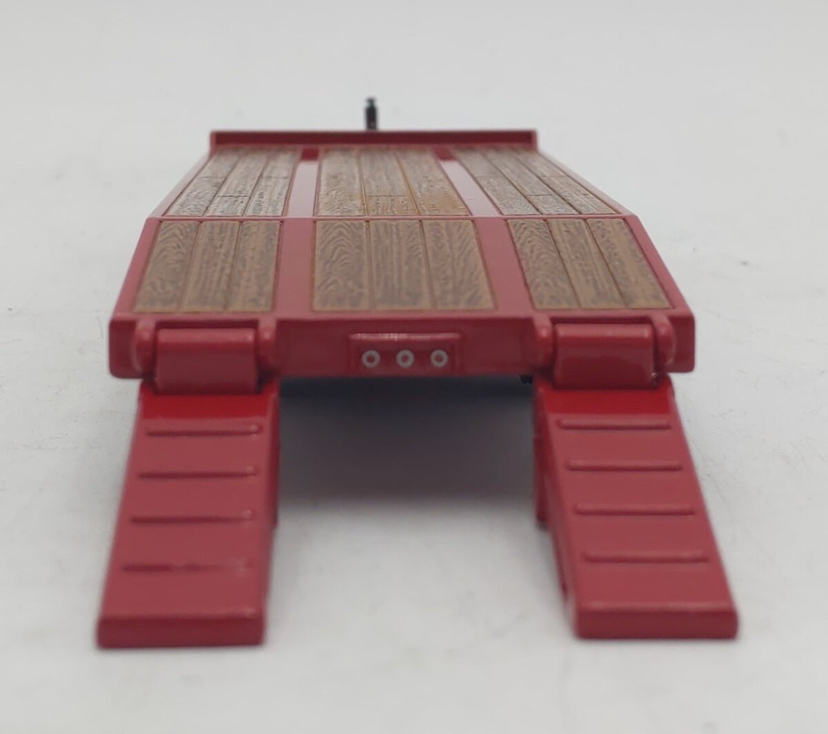 First Gear 1:50 Die-Cast Red Flat Dual Axle Trailer LN